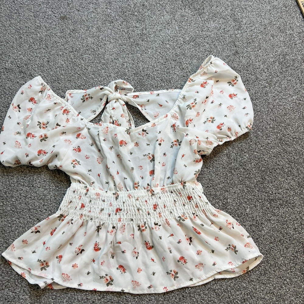 No Comment NYLA Shirt Womens Medium Floral Off Shoulder Puff‎ Sleeve Smocked